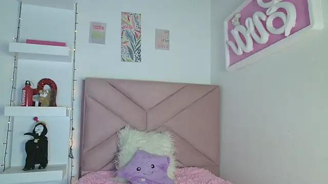 eva sin18 online show from April 1, 11:35 pm