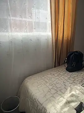 VictoriaGerard Pink online show from February 5, 8:01 pm