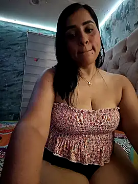 L ucero online show from September 23, 9:13 pm