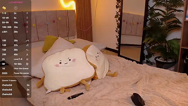 Soy mangx online show from March 29, 8:46 am