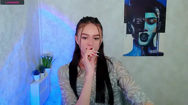 LanaTey online show from May 10, 8:11 pm