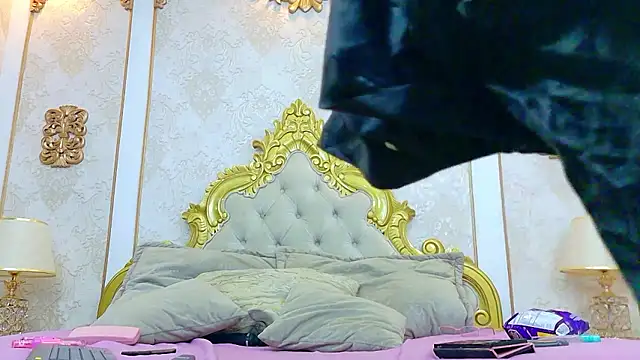 CamilaJohnston online show from September 24, 9:58 pm