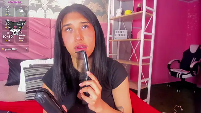 Karin Ks online show from October 18, 7:48 pm