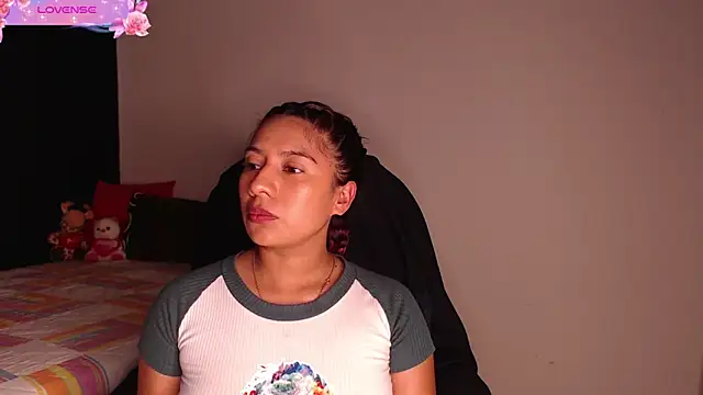 yes0225 online show from October 6, 2:56 pm