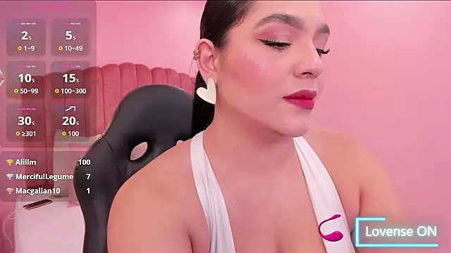 eva sainnt online show from October 1, 6:13 pm