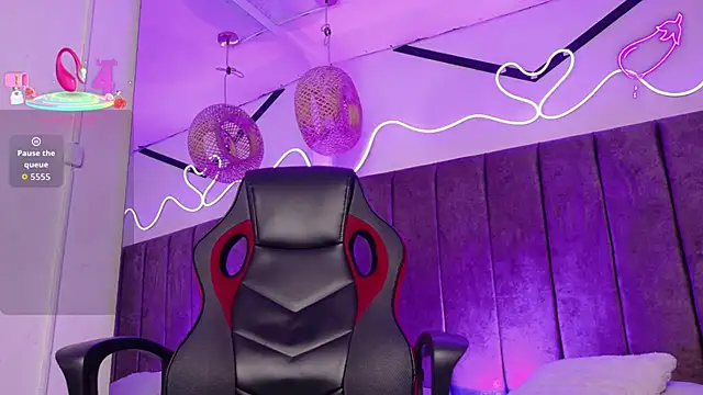 natasha  black online show from October 15, 8:11 pm