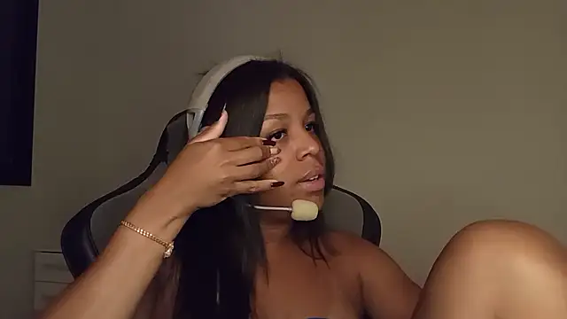 cammydebora online show from October 14, 12:24 am