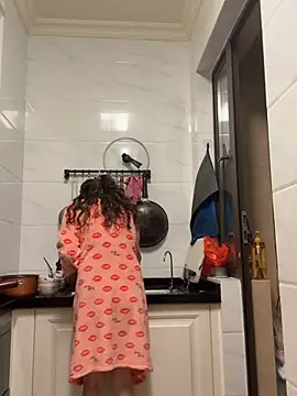 aa520uv online show from April 3, 1:42 pm