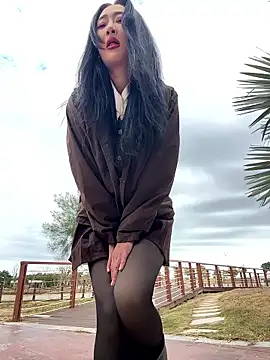 linger-23 online show from January 12, 7:13 am