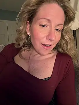 LittleMsMILF online show from February 20, 1:04 am