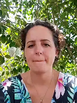 emiliemilf online show from March 17, 10:03 pm