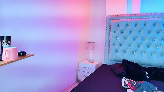 Lia adamsss online show from March 1, 4:12 am