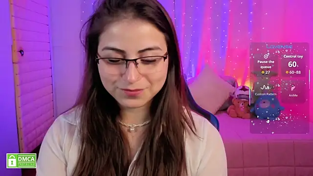 Taiga Cute online show from September 28, 8:30 am