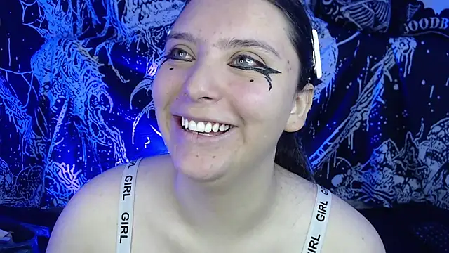 mikaskullcs online show from September 15, 4:43 am