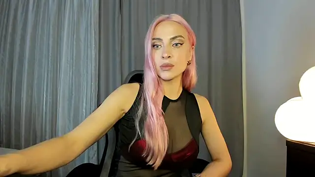  Miss Valentina  online show from October 9, 1:37 pm