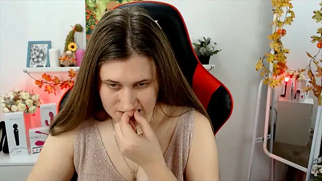 Lucky Lana online show from November 9, 3:24 am