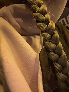 bambi lu online show from October 3, 5:18 pm