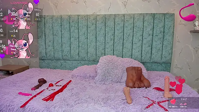 danix coruscans online show from September 24, 9:14 pm