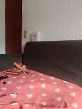 dulcewitch online show from February 2, 7:13 pm