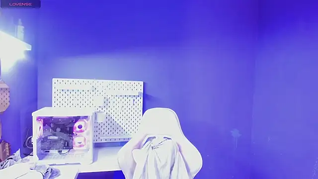 Elaine87  online show from November 19, 9:48 pm