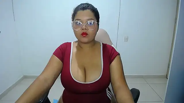 natalietits1 online show from February 15, 3:09 am