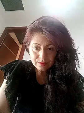 lunadicty online show from November 19, 12:32 am