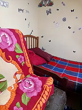 katrina perez online show from October 13, 9:28 pm