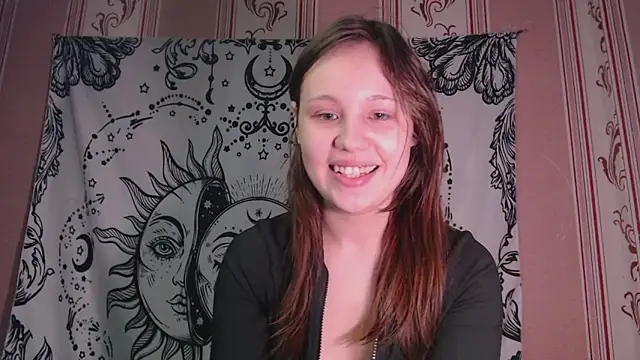 Thighswithspikes online show from December 16, 9:04 am