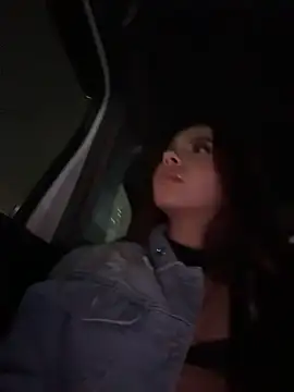 Cristina pinkk online show from April 17, 2:35 am