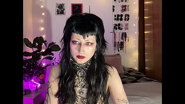 ELENA UMBRA online show from January 14, 12:59 am