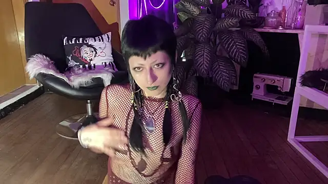 ELENA UMBRA online show from November 27, 9:28 pm