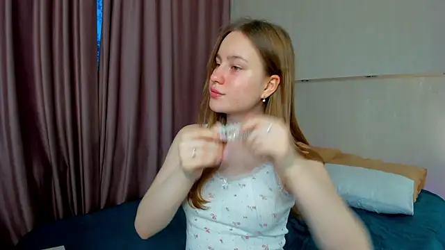 Candy Cansew online show from September 20, 12:21 am