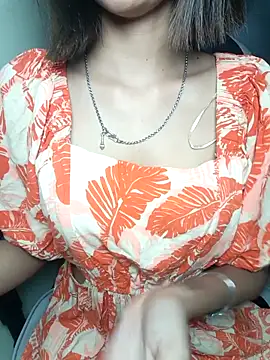 Isha Sax online show from September 9, 2:06 pm