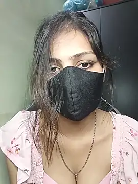 Isha Sax online show from November 9, 1:29 pm