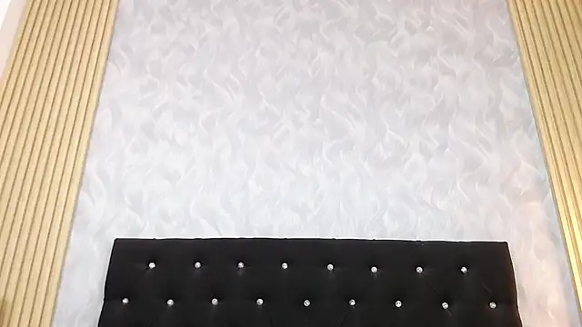 xandrinakarzon online show from October 20, 12:41 pm