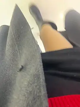 xiaoyuan01 online show from March 21, 3:11 am