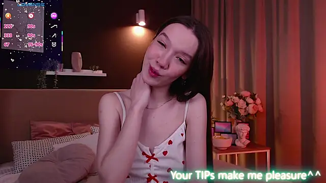 Shriya Sarann online show from October 17, 2:20 pm