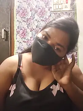 Liyaa 24 online show from March 5, 5:20 pm