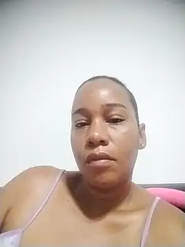 EbonyHorrny online show from December 19, 12:52 pm