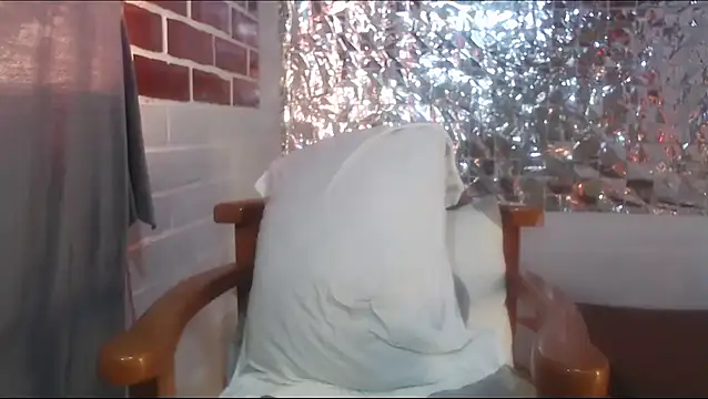 rose-crystal online show from October 20, 9:51 pm