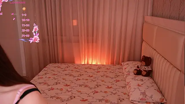 LiaGotti online show from February 19, 8:18 pm