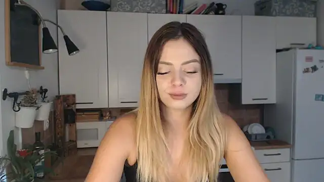 BuffyxLUST online show from October 6, 7:47 am