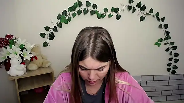 Magic Katarina  online show from September 15, 6:32 am