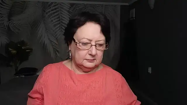 Margo Moll online show from November 27, 5:21 am