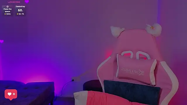 Gaby  Howards online show from March 27, 7:03 pm