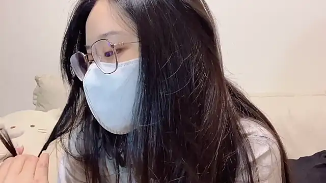 LHeart online show from September 30, 2:55 pm