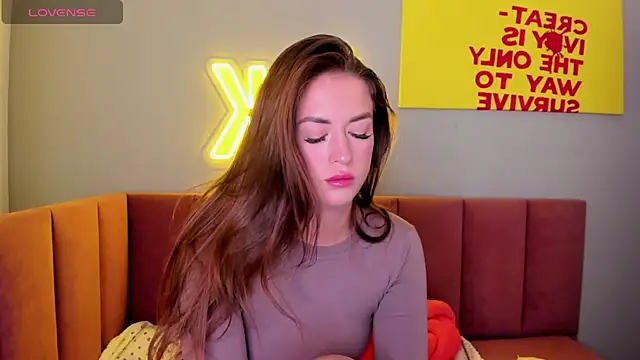 StacyWells online show from September 14, 2:31 am