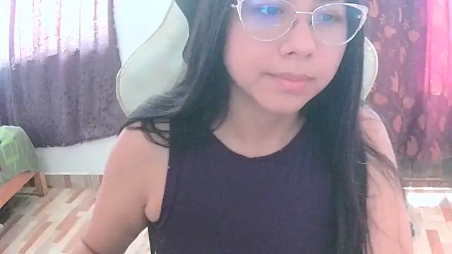 honeysweet111 online show from October 8, 5:17 pm