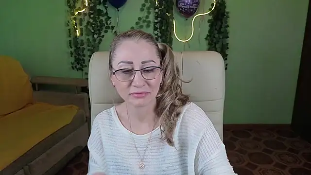 Habibi Honeyy online show from September 13, 4:53 am