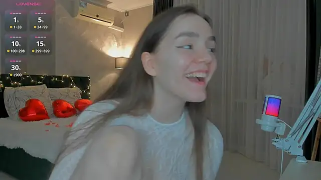 sweete chantal online show from February 14, 7:27 pm